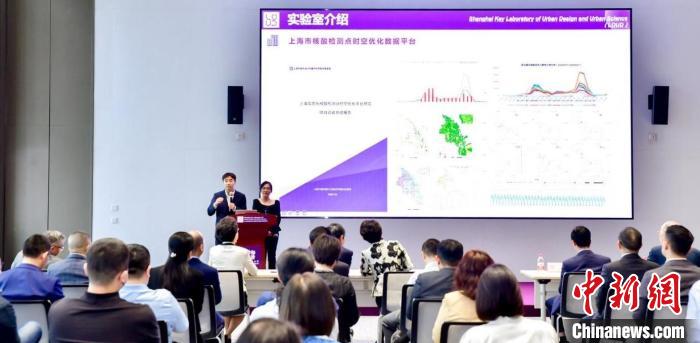 高校、政府與醫(yī)院攜手培養(yǎng)城市科學(xué)、數(shù)字化領(lǐng)域復(fù)合型人才