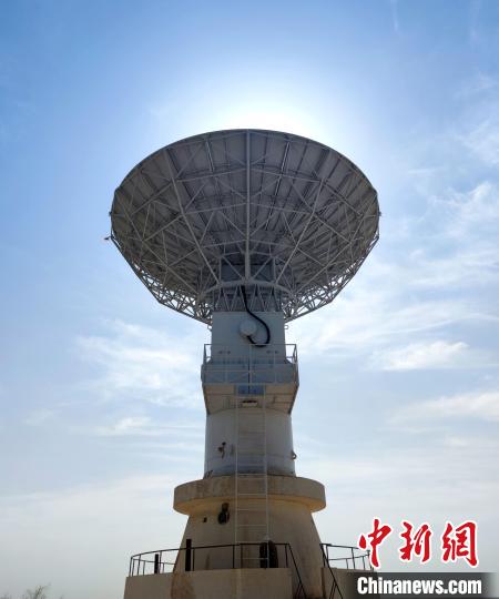 中國電科研制的測控系統(tǒng)?！≈袊娍?供圖