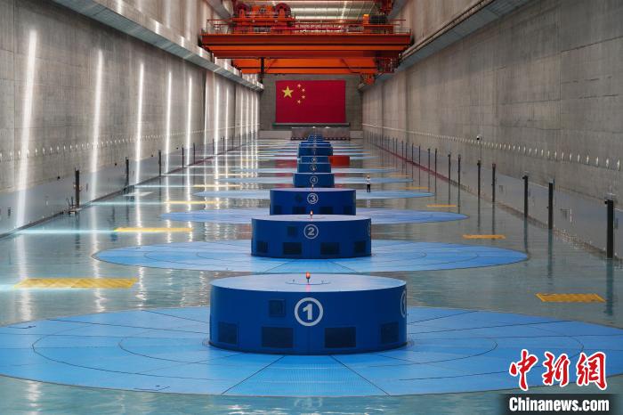 三峽左岸電廠?！￡愋?攝