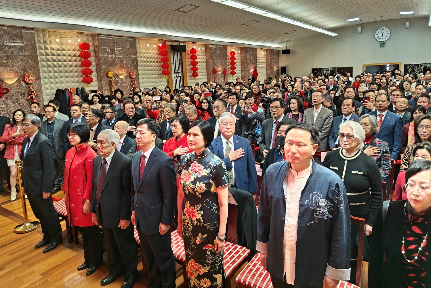 領(lǐng)區(qū)各州代表參加招待會。主辦方供圖