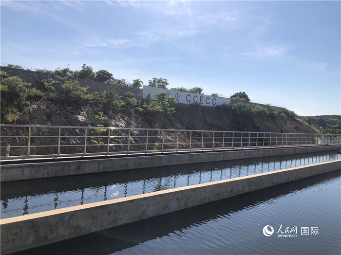 由中國(guó)土木工程（贊比亞）有限公司承建的卡夫河供水項(xiàng)目。人民網(wǎng)記者 黃培昭攝