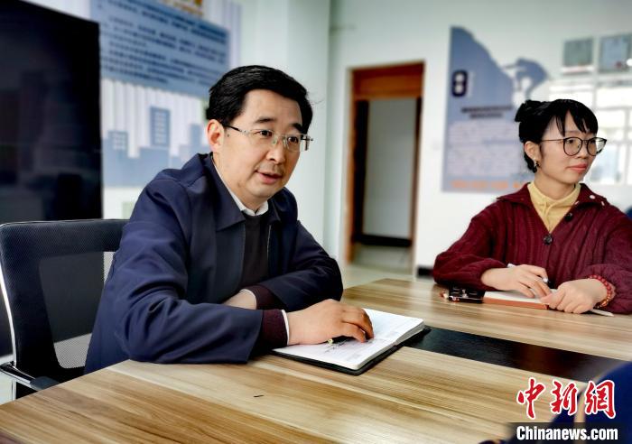 （兩會聲音）全國政協(xié)委員趙海興：師者為師亦為范，建議設(shè)教師理想信念教育基地