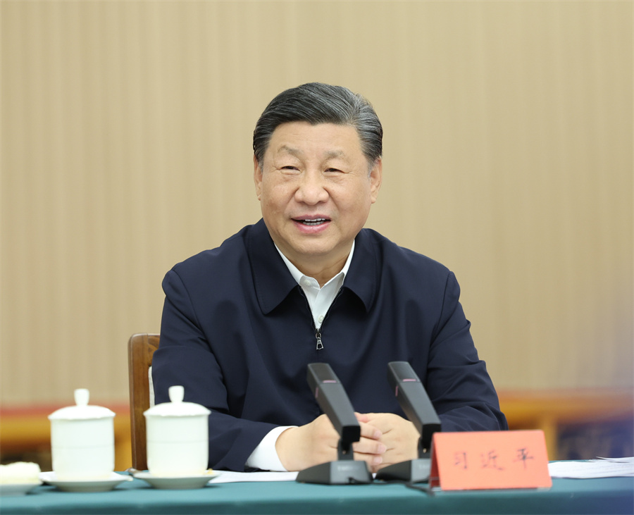2024年5月23日下午，中共中央總書記、國家主席、中央軍委主席習(xí)近平在山東省濟(jì)南市主持召開企業(yè)和專家座談會并發(fā)表重要講話。新華社記者 鞠鵬 攝