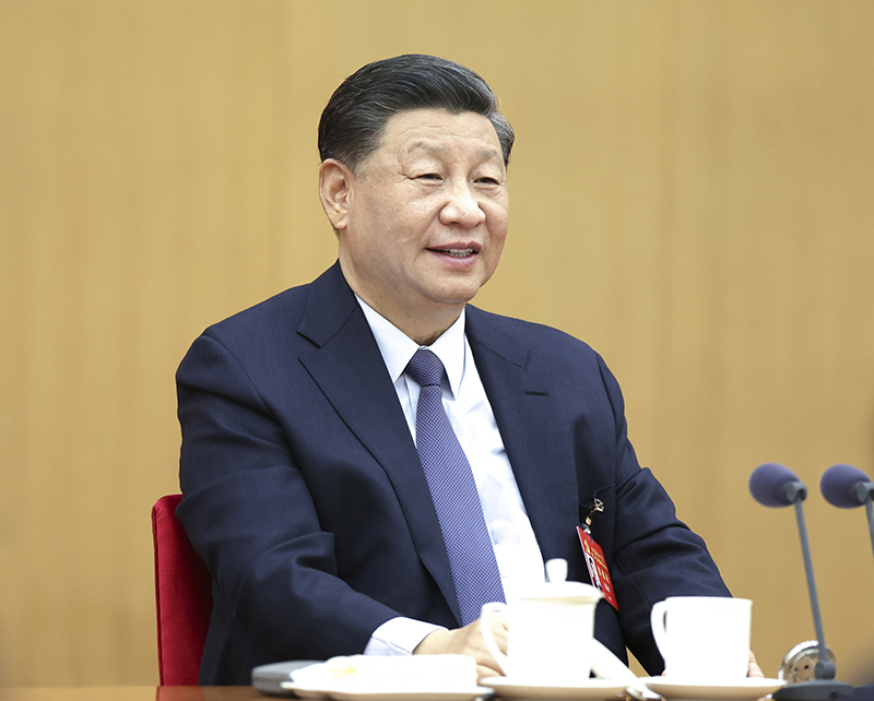 2022年10月17日，習(xí)近平同志參加黨的二十大廣西代表團(tuán)討論。