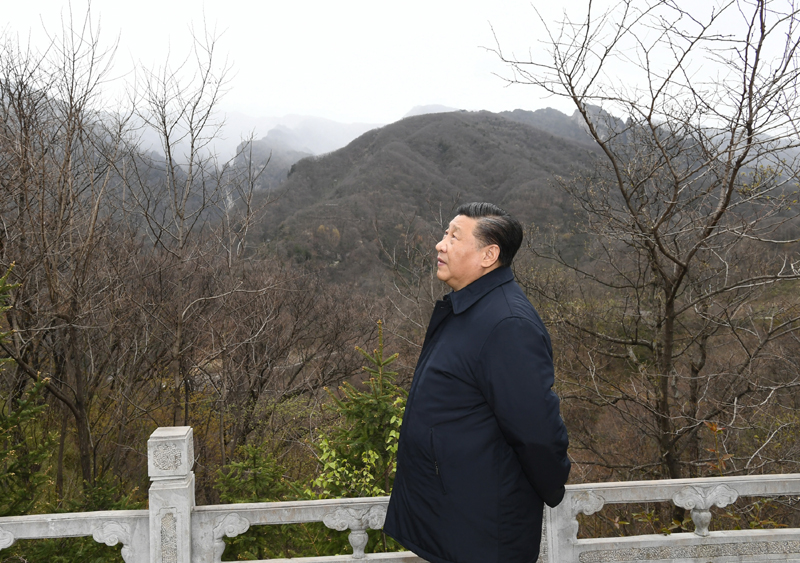 2020年4月20日，習(xí)近平總書記在位于陜西柞水的秦嶺牛背梁國家級自然保護(hù)區(qū)考察秦嶺生態(tài)保護(hù)情況。