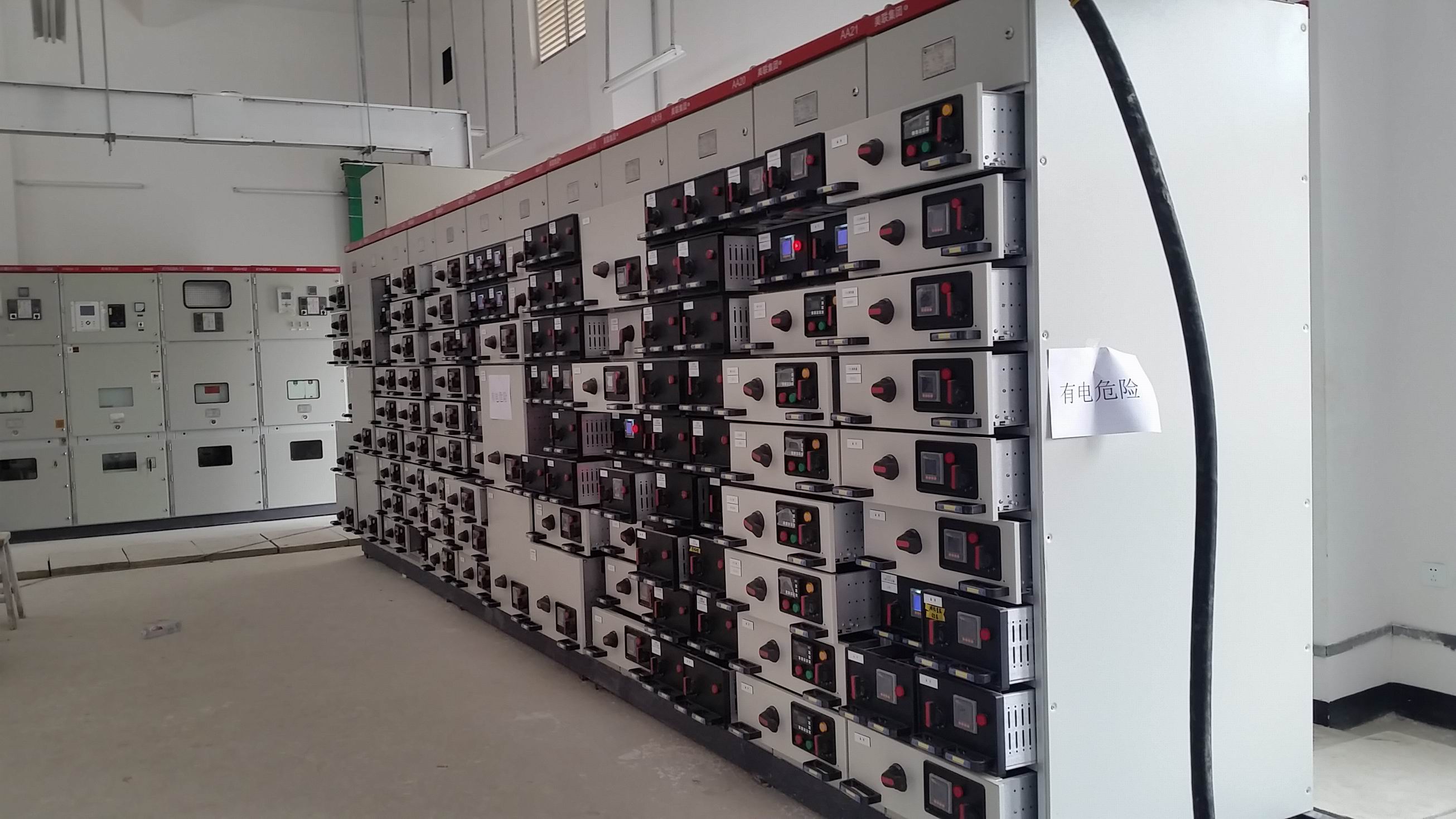 福建中原港務(wù)有限公司湄洲灣30萬立中心油庫(kù)項(xiàng)目電儀安裝工程